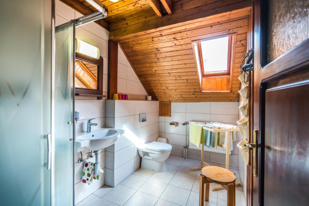 Szent Kristof Panzio Bed & Breakfast Esztergom Bagian luar foto